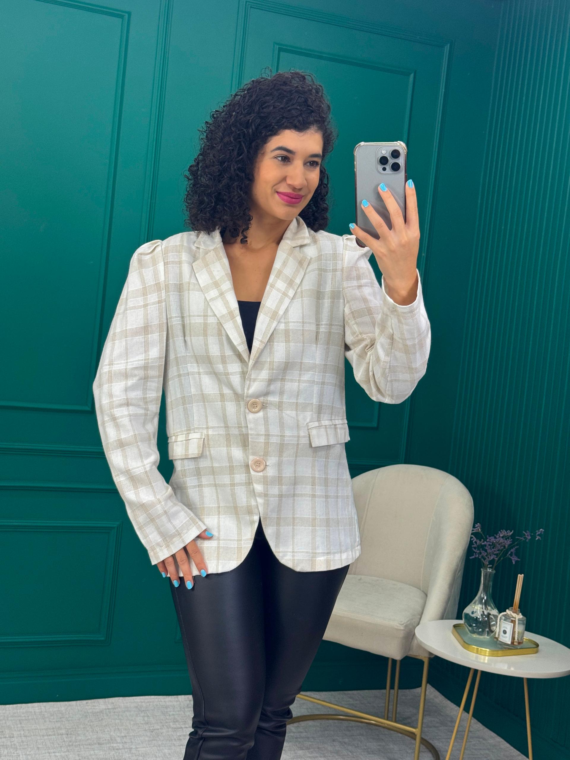 Blazer xadrez viscolinho cru manga princesa