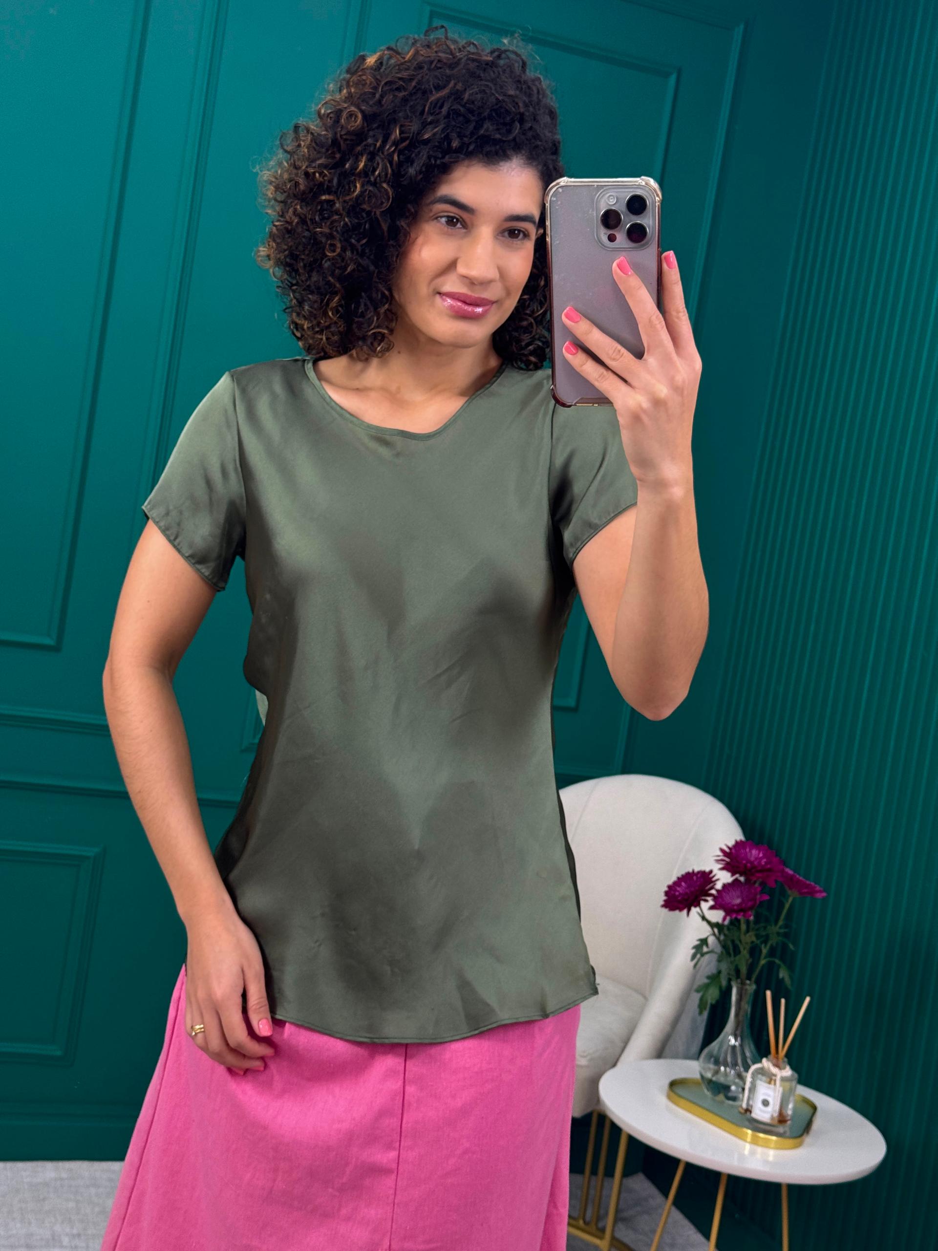 Blusa Acetinada Verde  - Angel