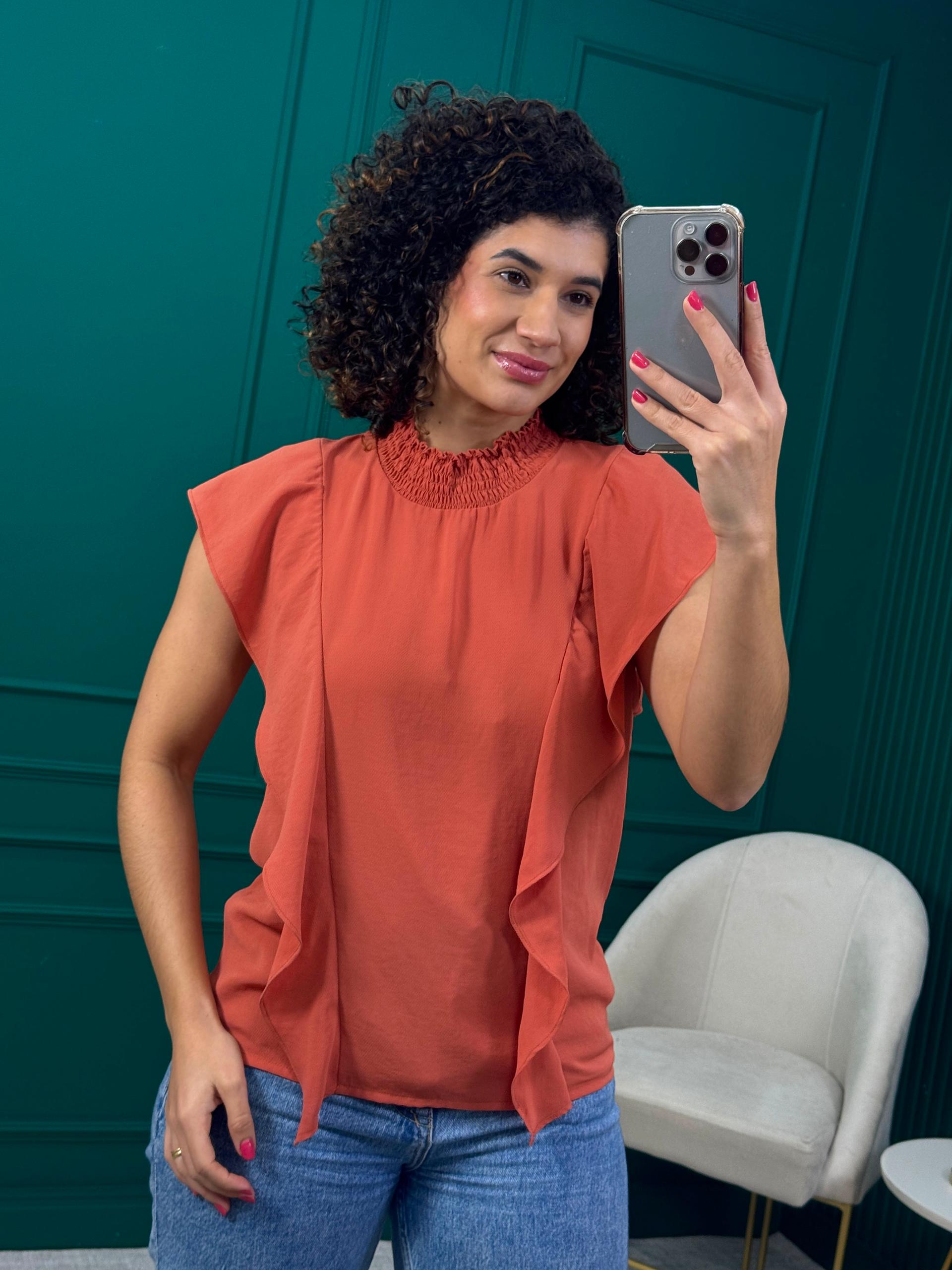 Blusa Coral com Babados e Lastex na Gola - Mini Moni