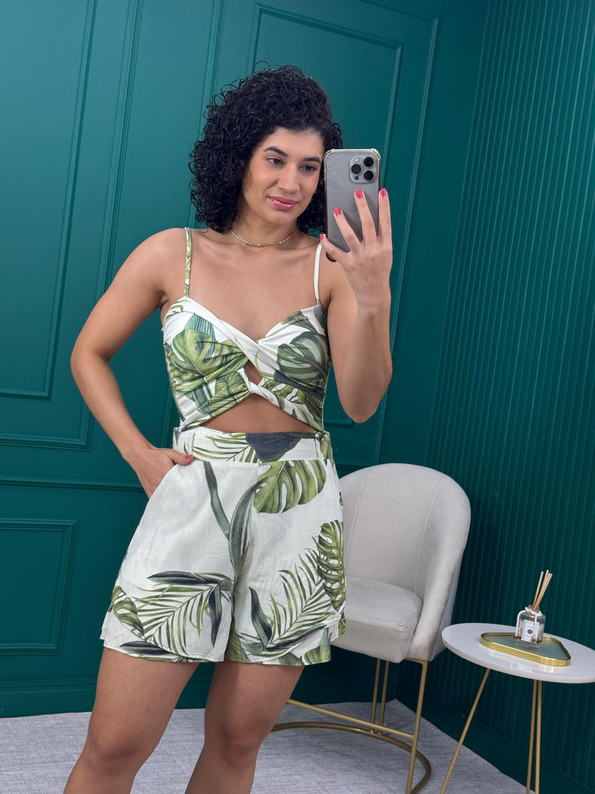 Conjunto de Body e Shorts Verde com Estampa Costela de Adão - Ave Rara
