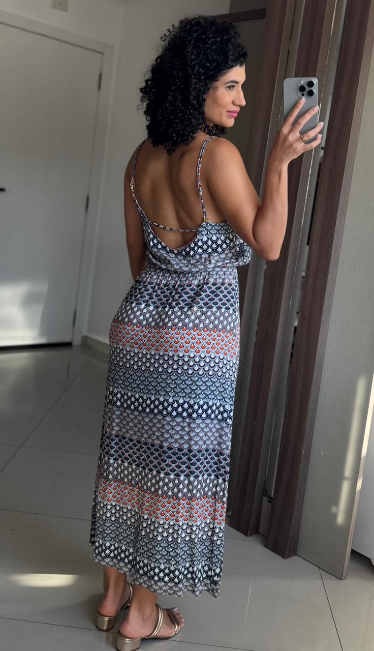 Vestido Midi Estampa Leques Preto/Branco/Laranja com Elástico Fenda e Alças Finas - Colcci