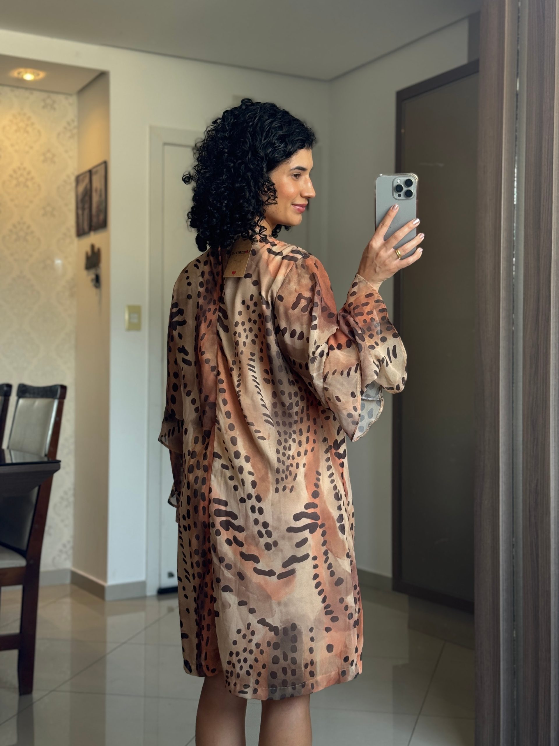 Vestido em chiffon Estampado Marrom com gola, forro e babado nas mangas (novo) - Cecccinelle