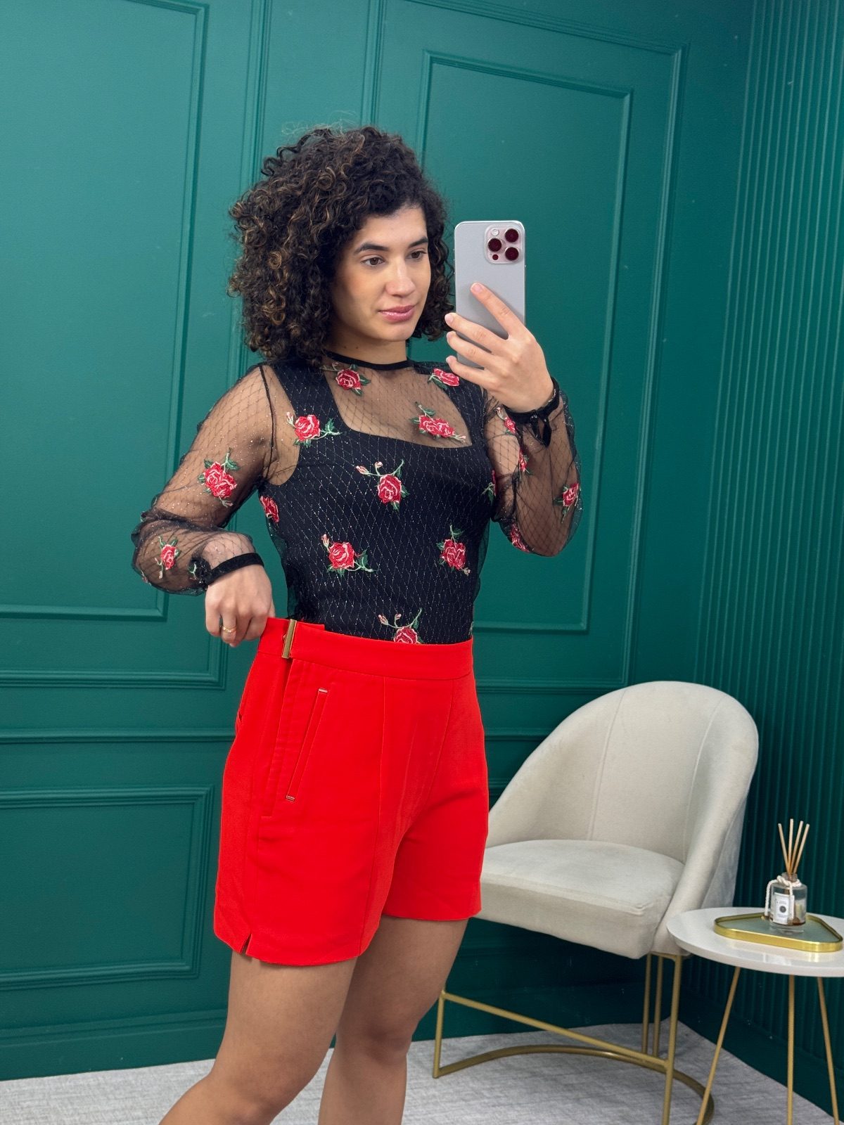 Shorts Alfaiataria Vermelho com Bolsos - A Collection