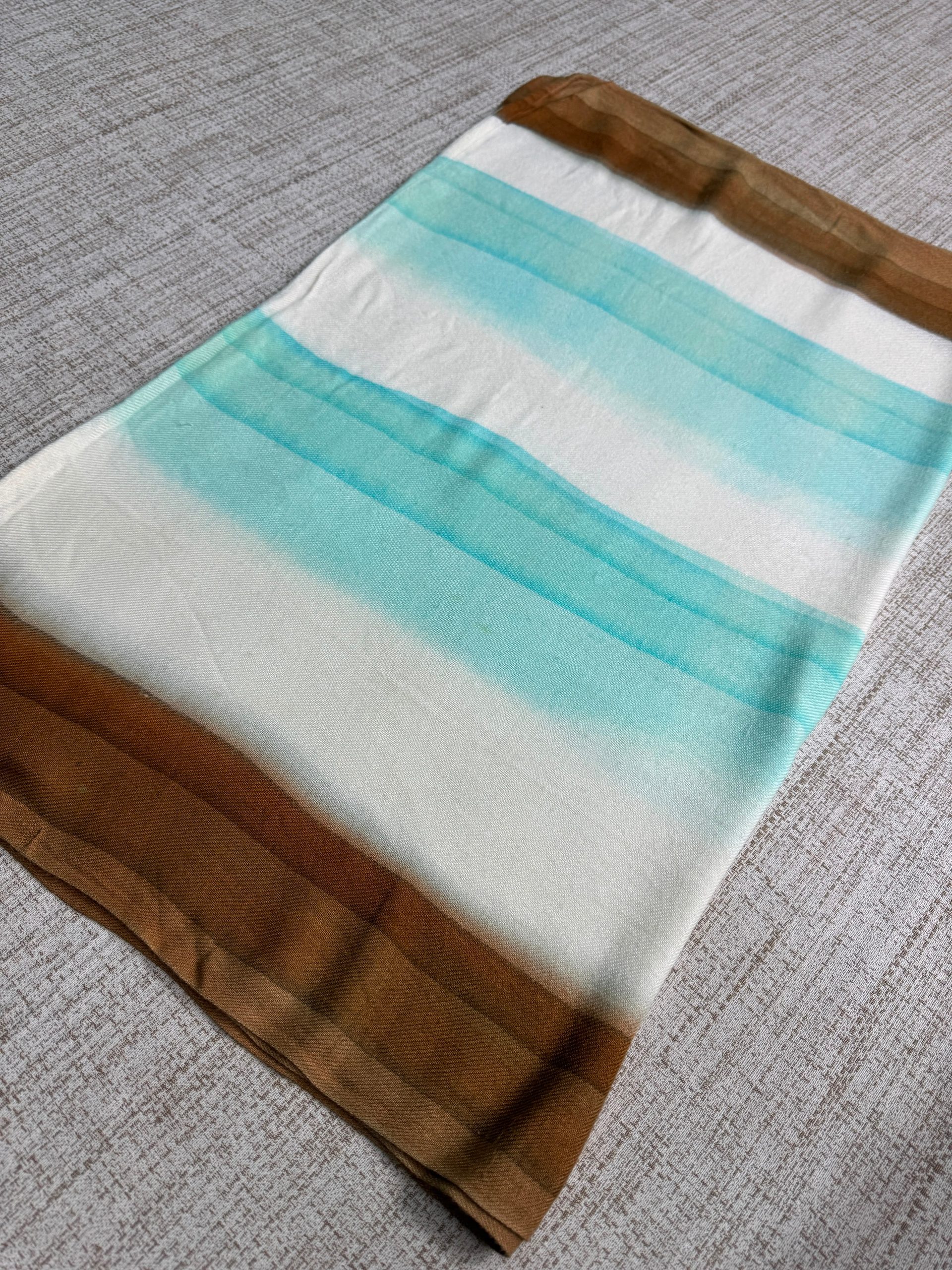 Cachecol Marrom Verde e Branco