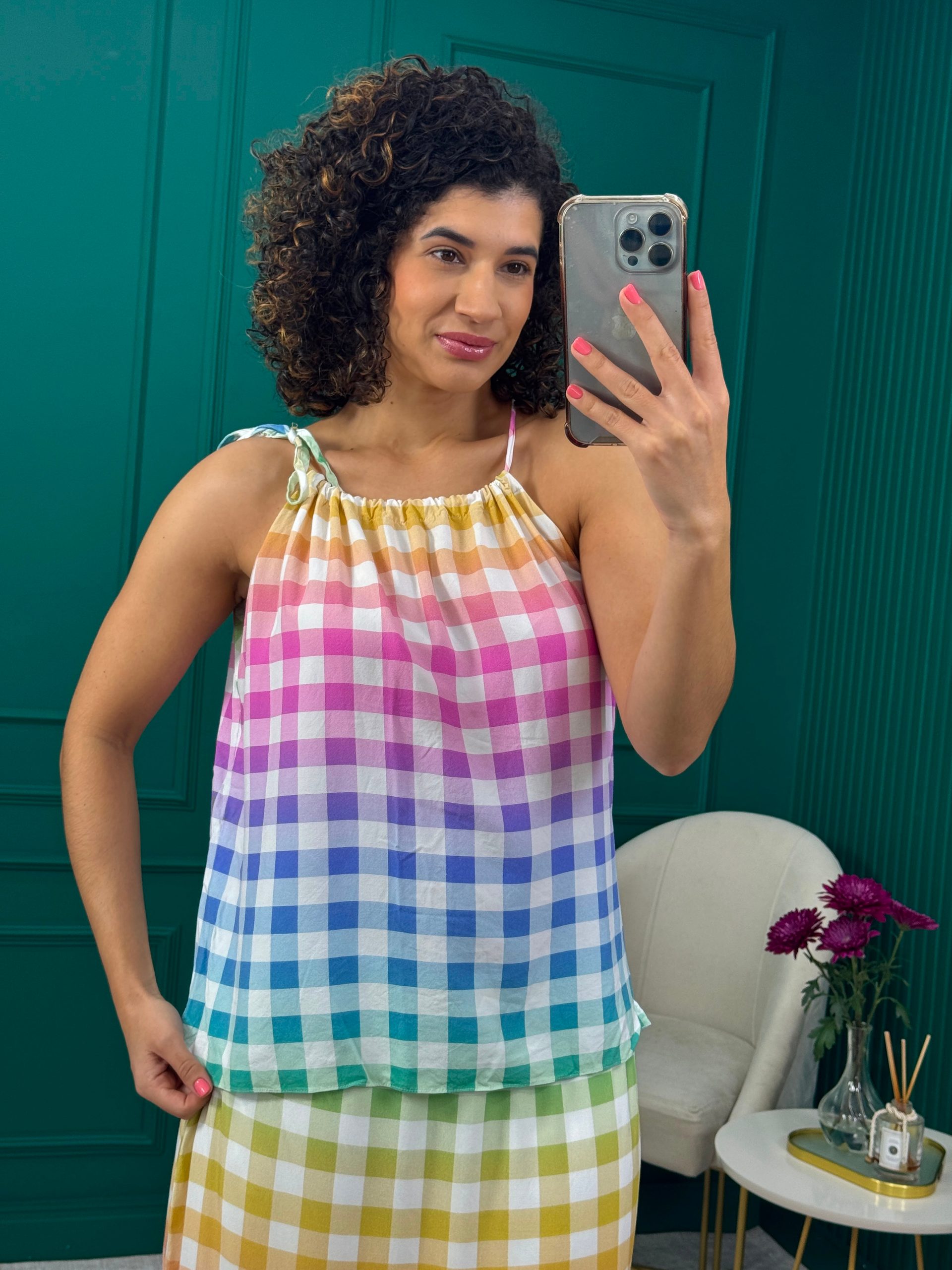 Conjunto de Blusa e Saia em Viscose Xadrez Vichy Multicolor - Linda de Morrer