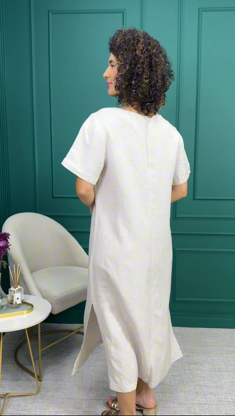 Vestido Midi de Linho Bege Claro - ENTS ENCANTOS