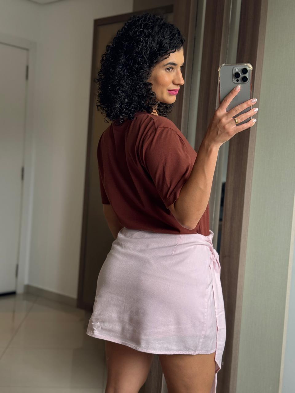 Shorts Saia rosa Bebe em viscolinho com tranpasse