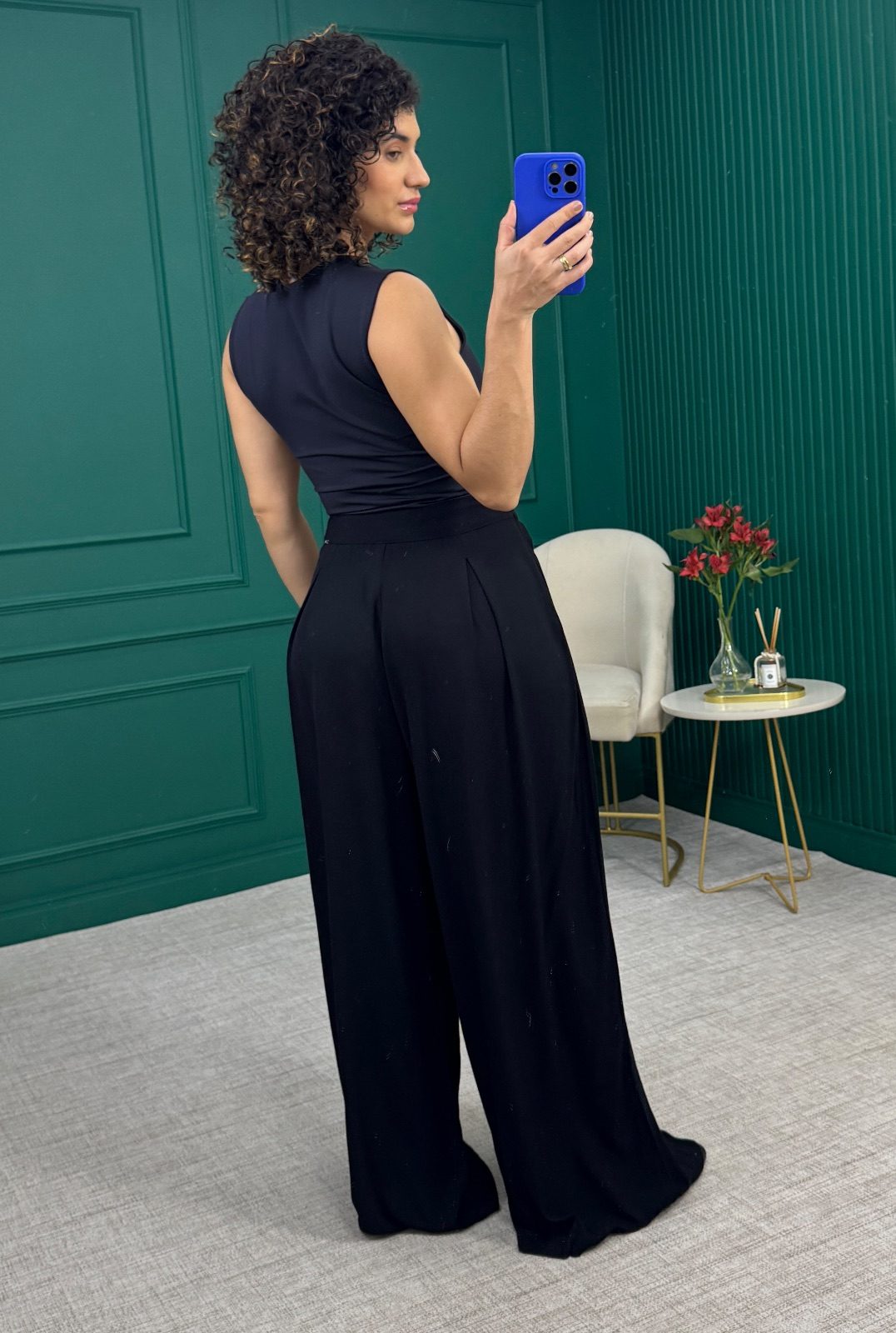 Calça Pantalona Preta 100% Viscose com Pregas - Flor Linda