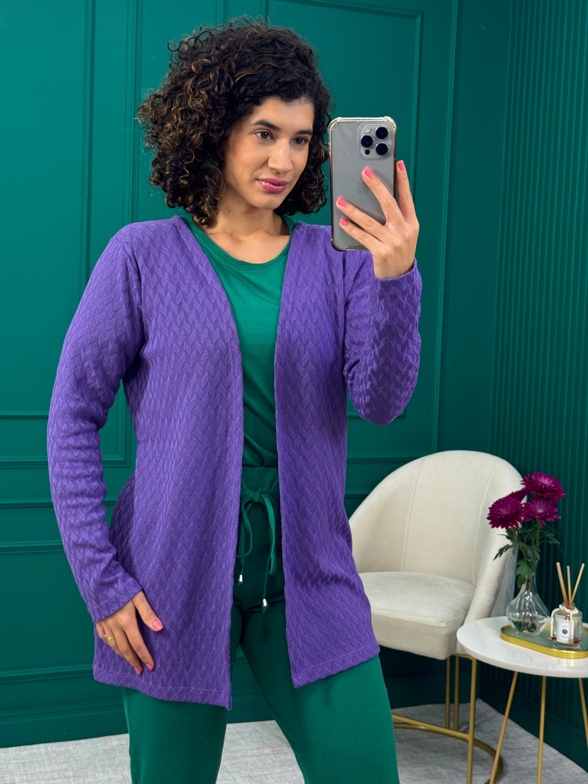 Cardigan Alongado Roxo em Tricô - Cotton & Cotton