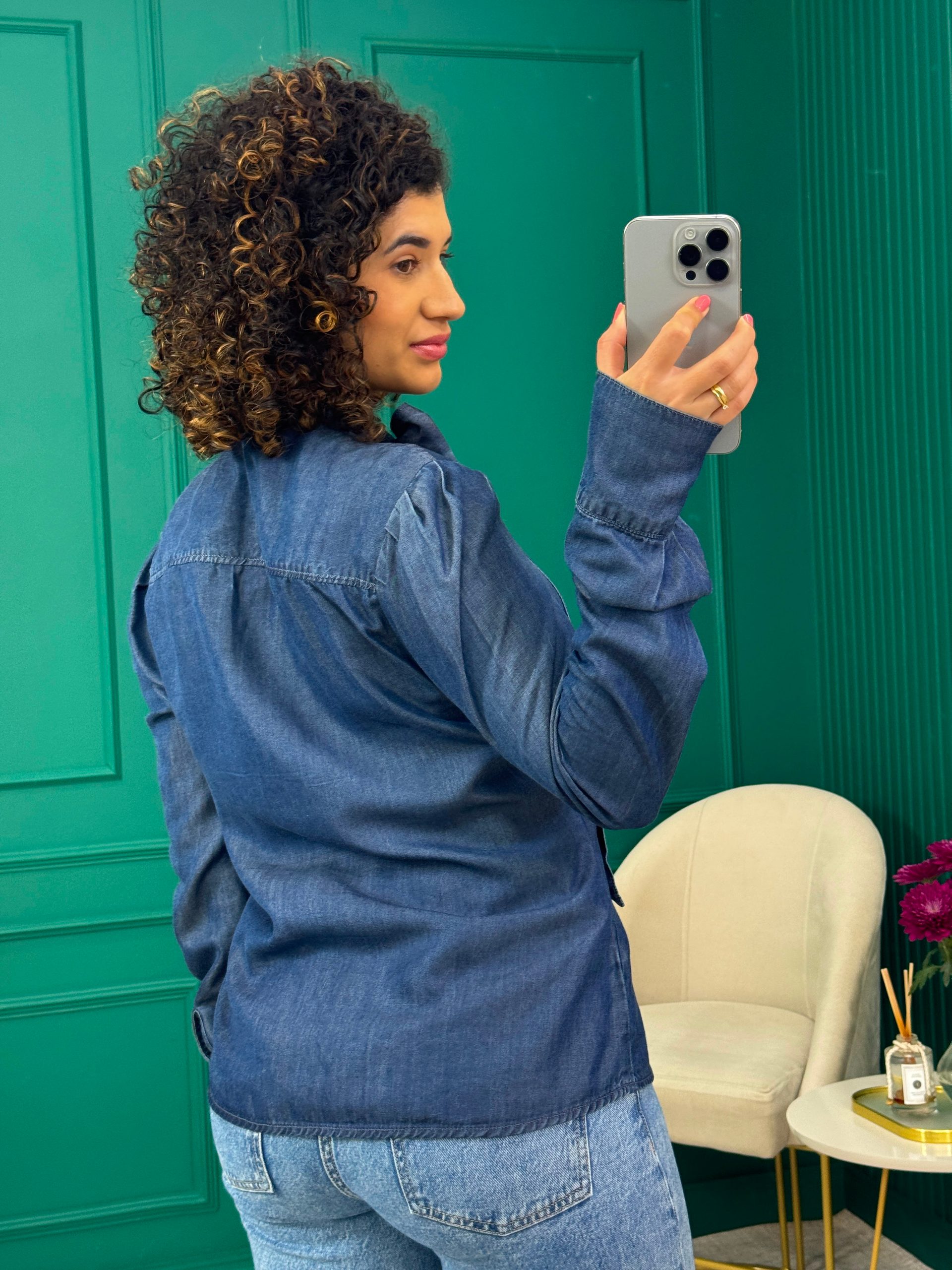 Camisa Jeans Escuro 100% Algodao com Amarracao no Pescoco - Flor de Lis
