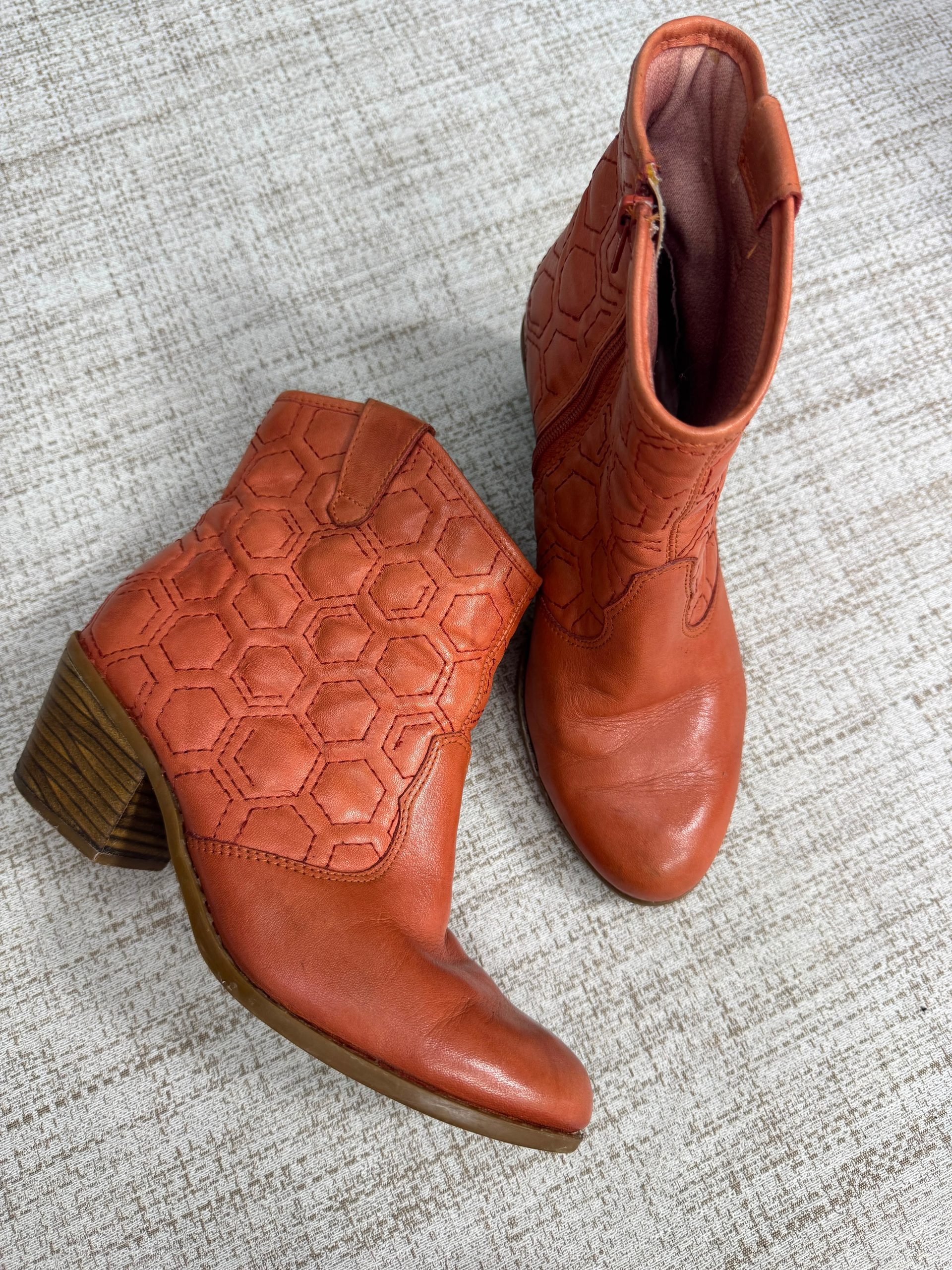 Bota em Couro Coral - Bottero