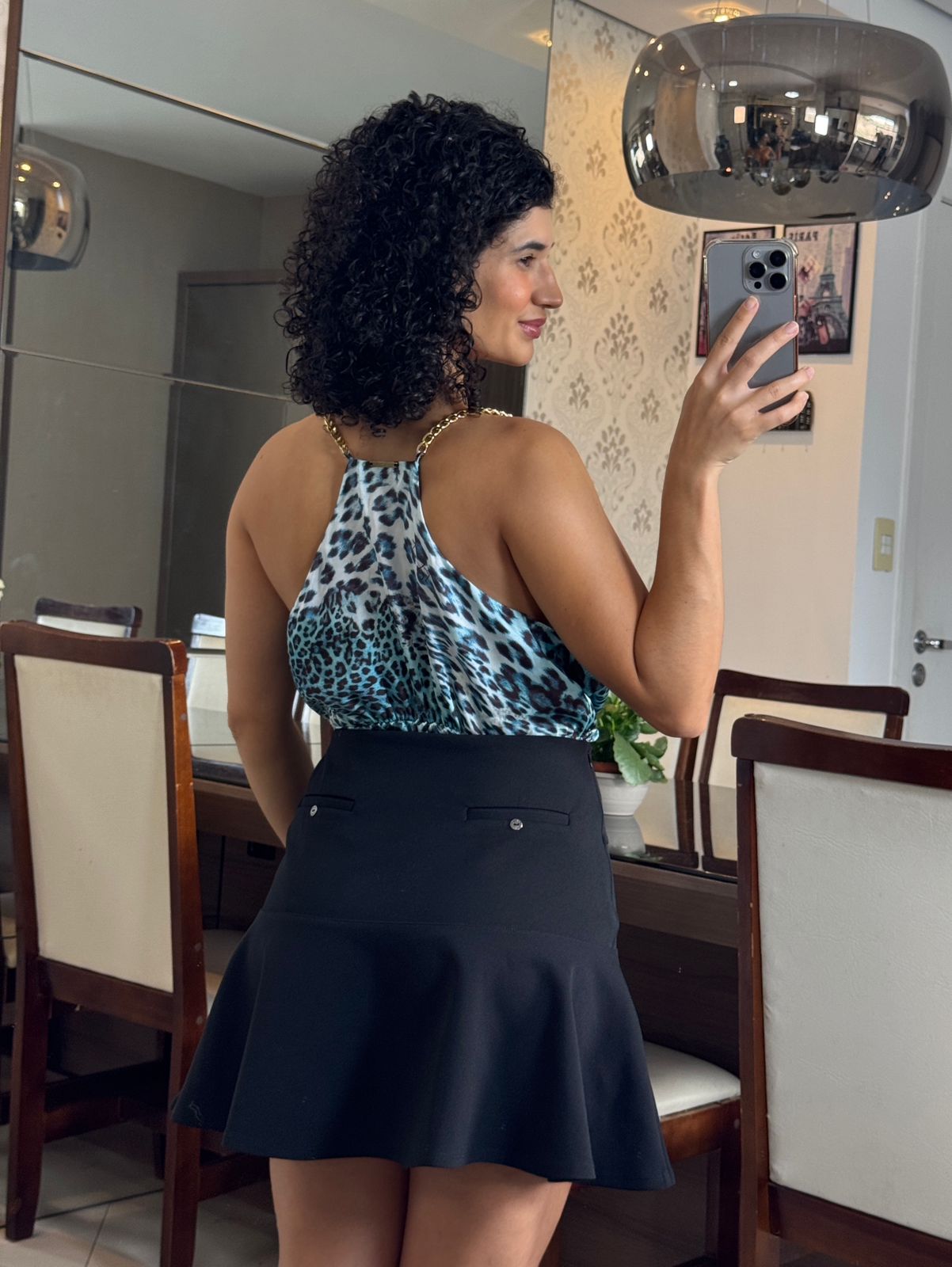 Saia preta Peplum - Le Lis Blanc