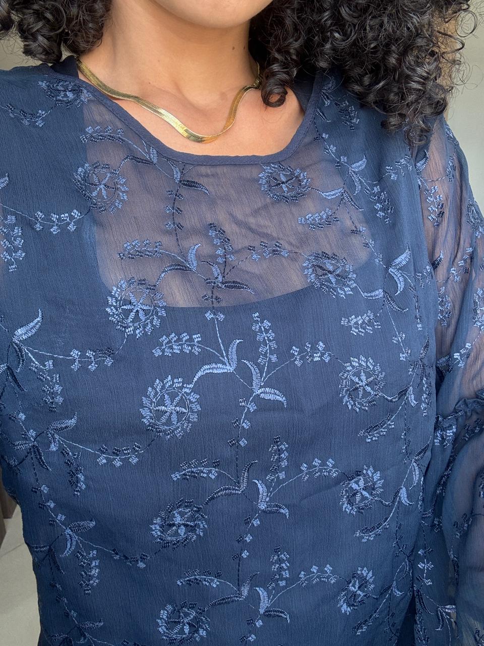Blusa Marinho com Transparência e Bordada - Colcci