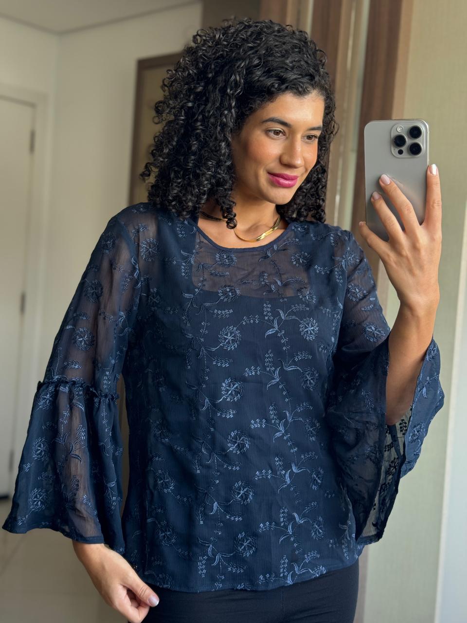 Blusa Marinho com Transparência e Bordada - Colcci
