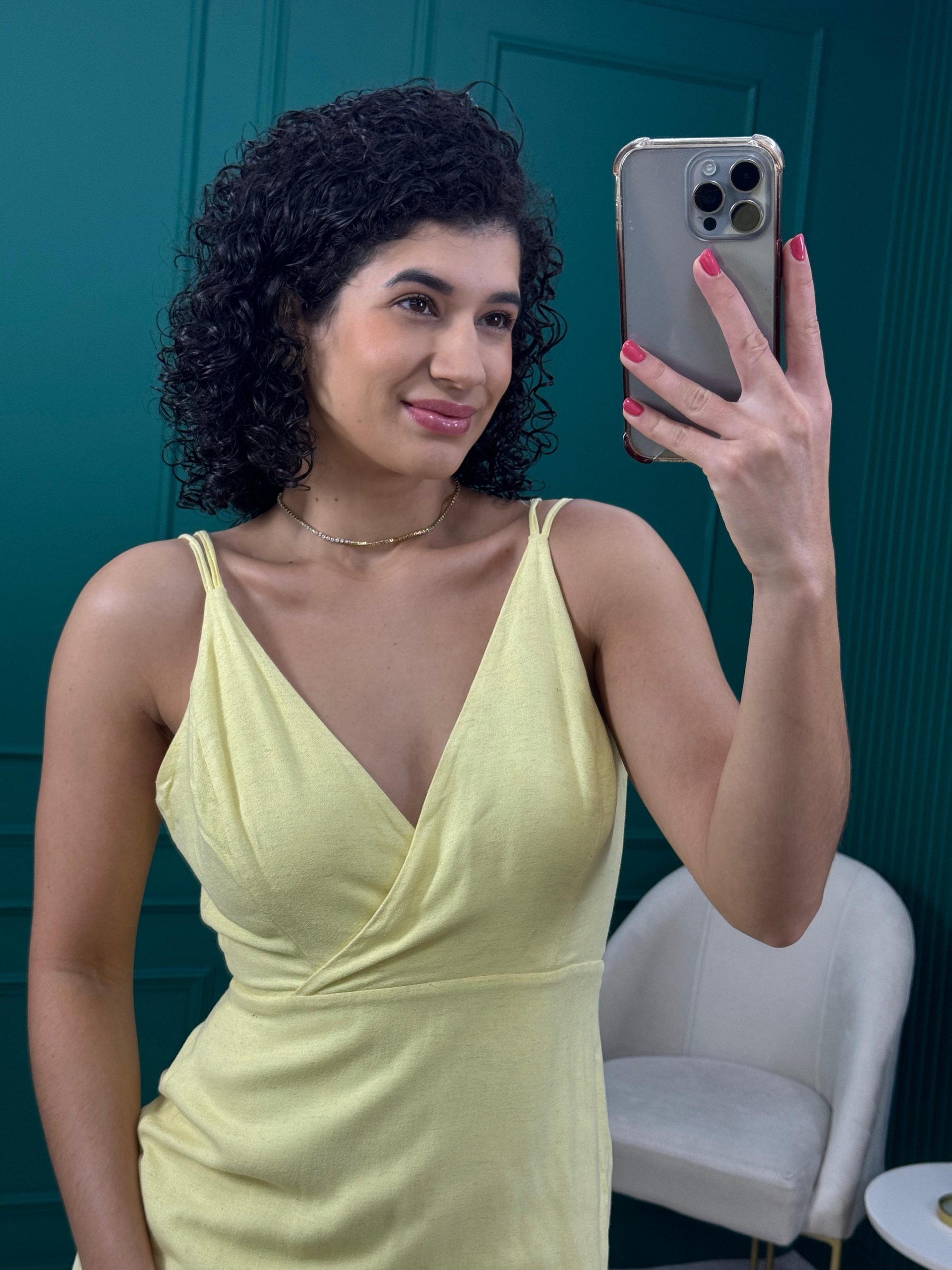 Vestido Midi Amarelo com Alças Reguláveis - Flor de Lis
