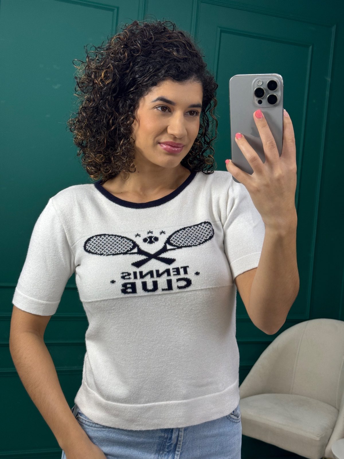 Blusa Tricô Manga Curta Branca com Estampa Tennis Club - KIKI
