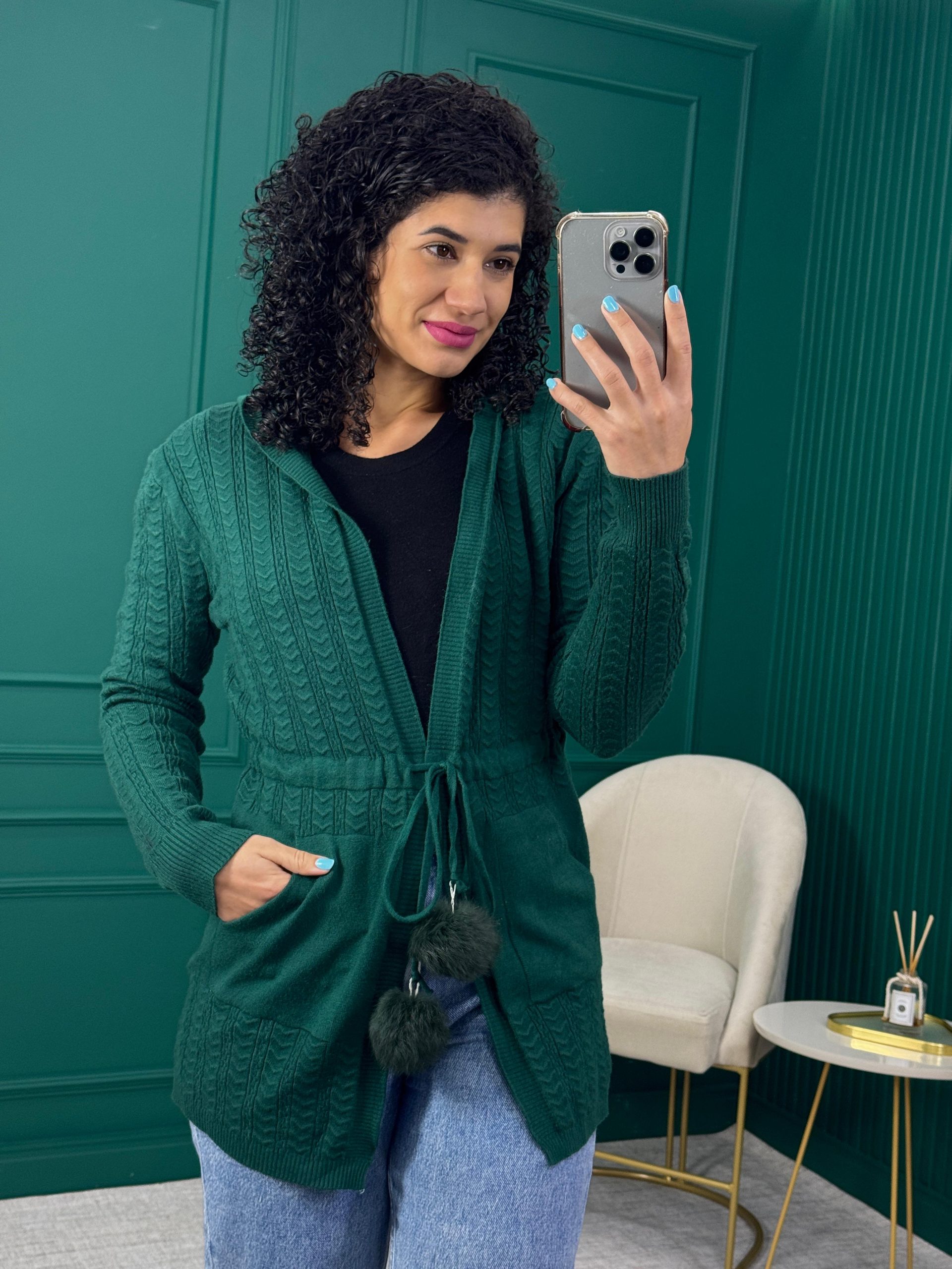 Parka de Tricô Verde 65% Algodão com Capuz e Cinto Pompom