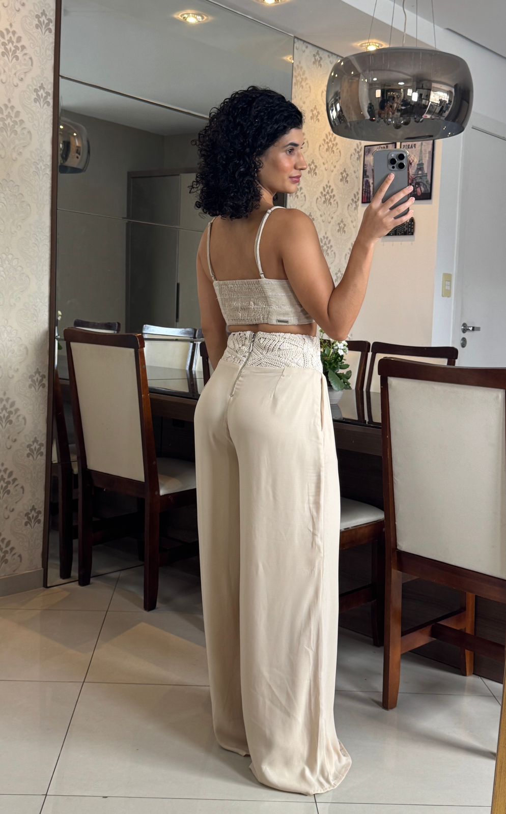 Calça Pantalona Creme com Forro e Cós Texturizado