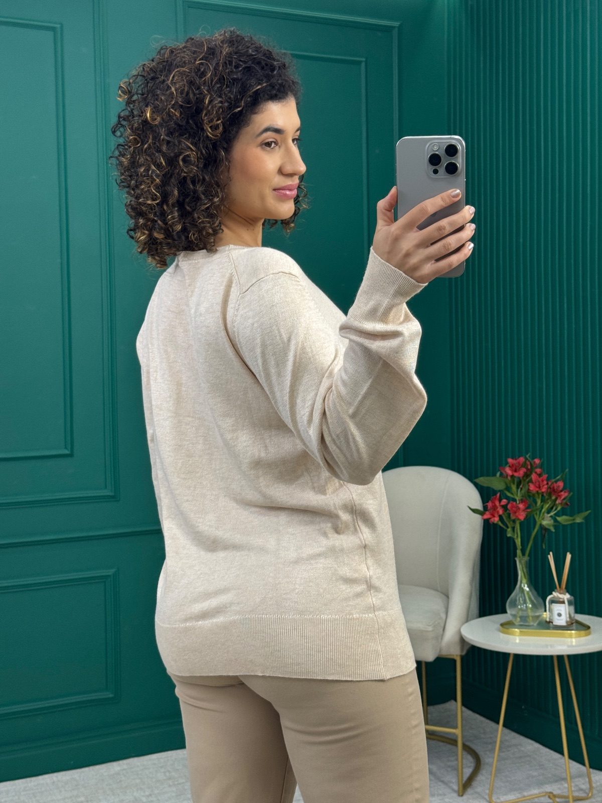Blusa de Tricô Bege Manga Longa em Viscose e Poliamida - Makenji