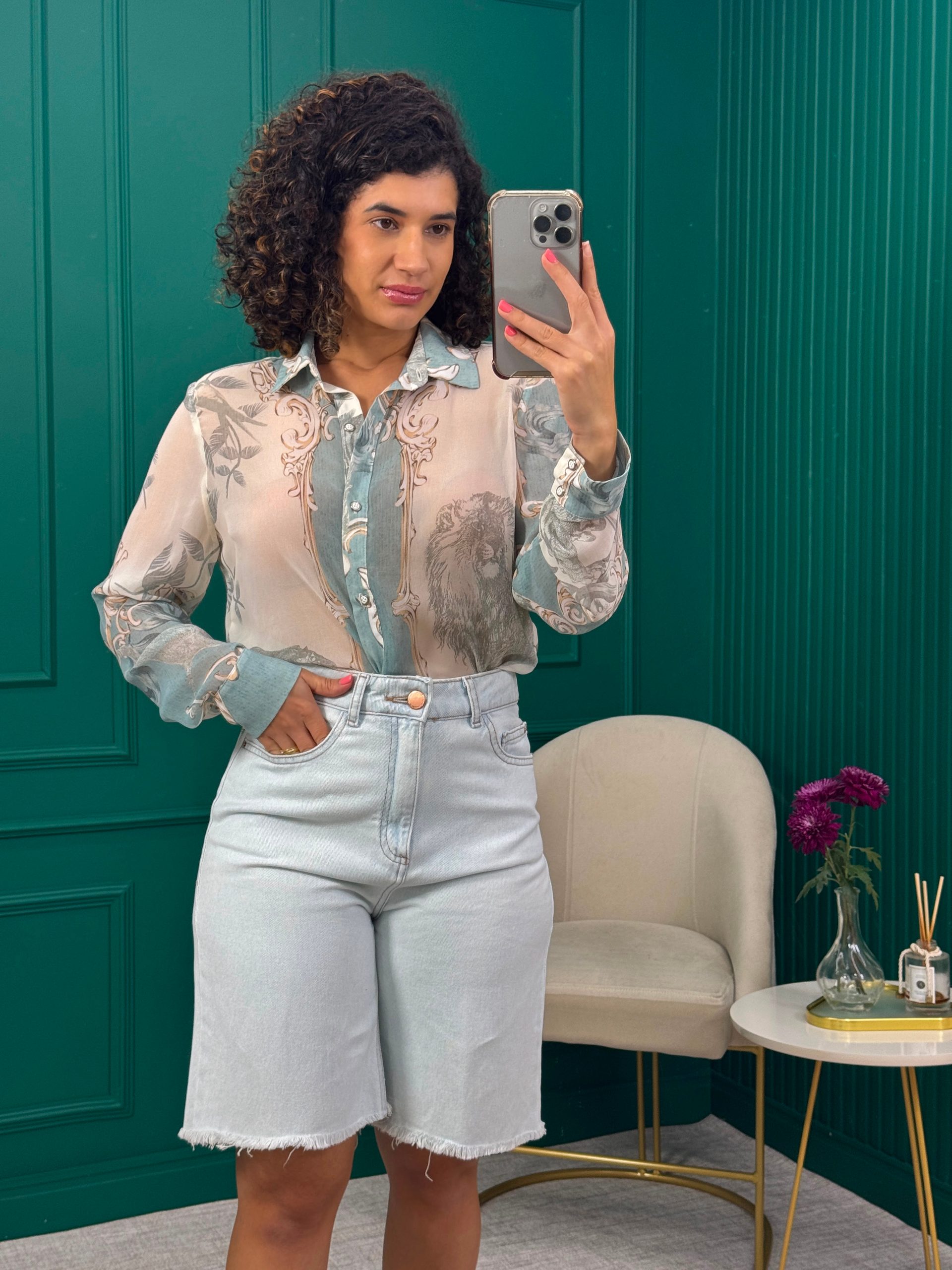 Bermuda Jeans Clara 100% algodão Desfiada - Blue Steel