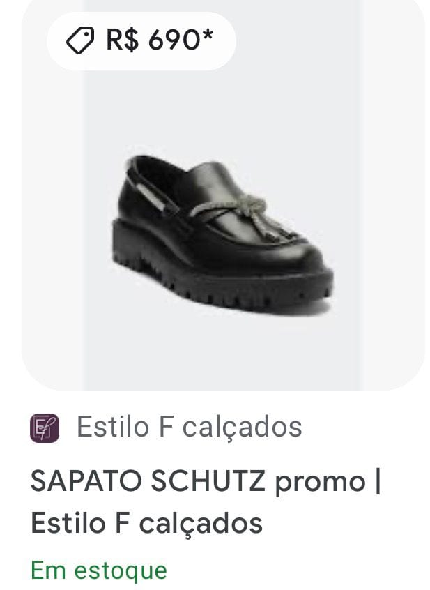 Mocassim Preto em Couro com Sola Tratorada e Detalhes em Strass - Schutz